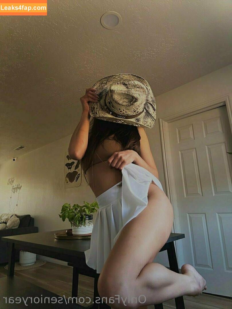 senioryear / Alexis / senioryearnetflix leaked photo photo #0260