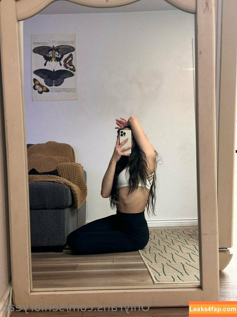 senioryear / Alexis / senioryearnetflix leaked photo photo #0450