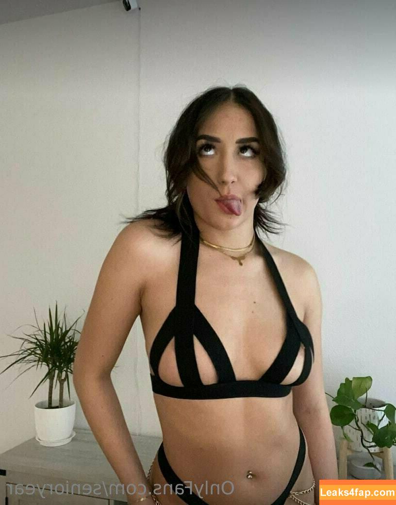 senioryear / Alexis / senioryearnetflix leaked photo photo #0452