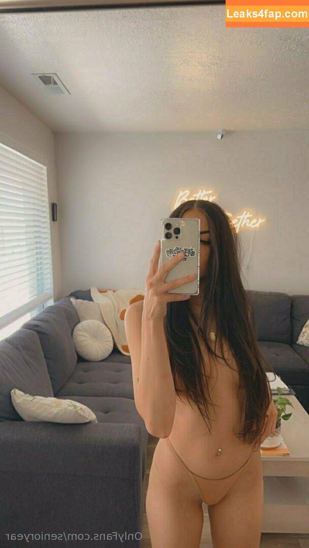 senioryear / Alexis / senioryearnetflix leaked photo photo #0704