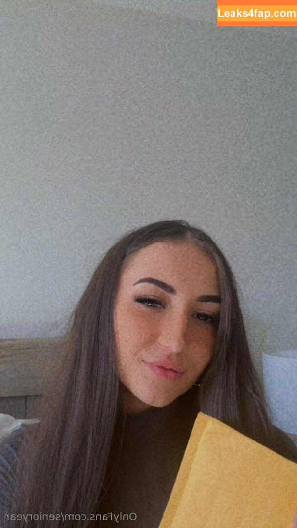 senioryear / Alexis / senioryearnetflix leaked photo photo #0713