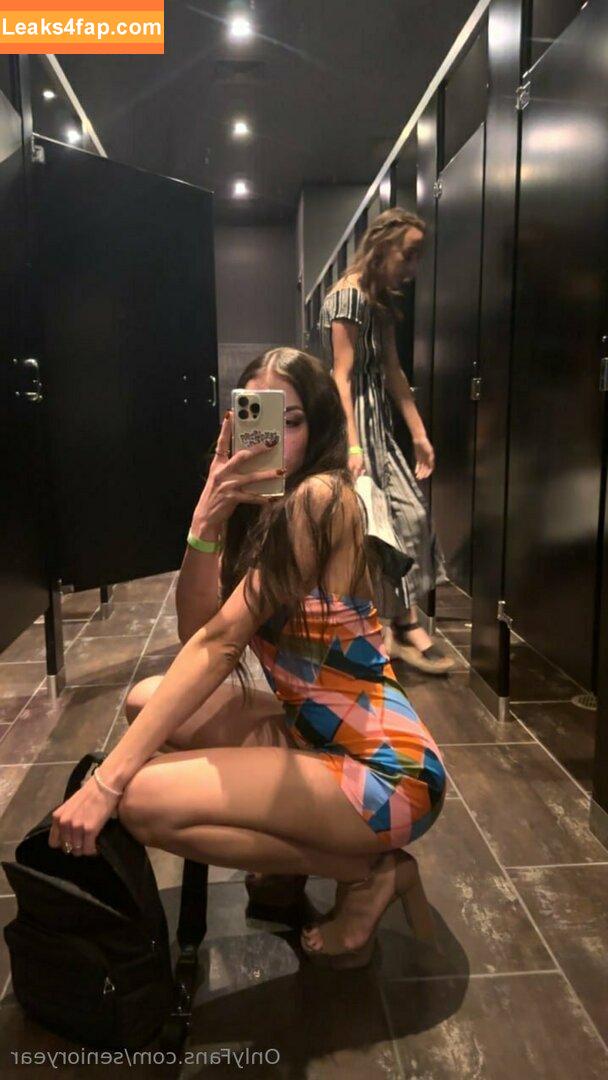 senioryear / Alexis / senioryearnetflix leaked photo photo #0716