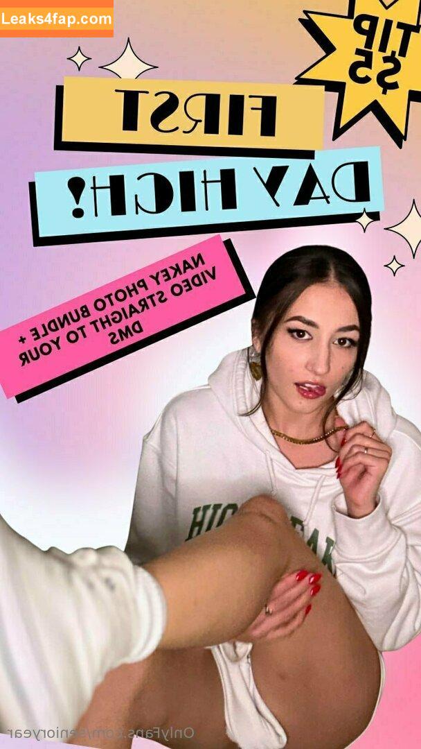 senioryear / Alexis / senioryearnetflix leaked photo photo #0761