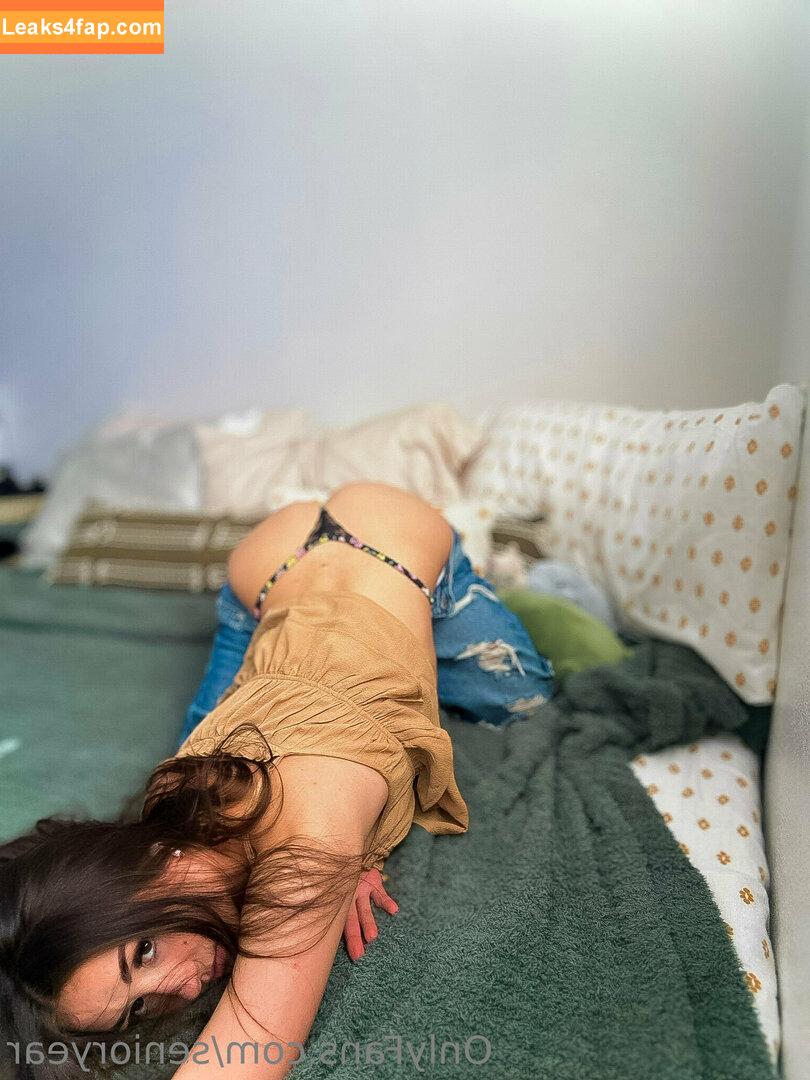 senioryear / Alexis / senioryearnetflix leaked photo photo #0802