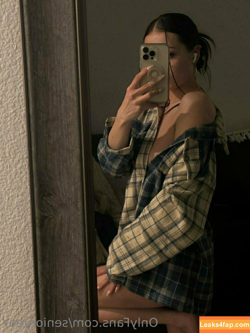 senioryear / Alexis / senioryearnetflix leaked photo photo #0869