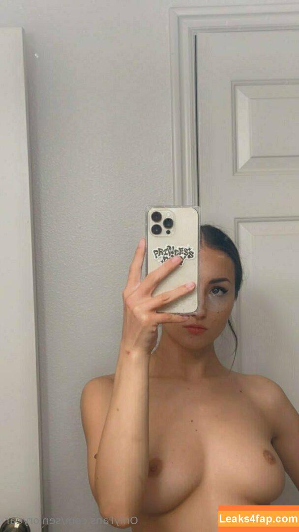 senioryear / Alexis / senioryearnetflix leaked photo photo #0876