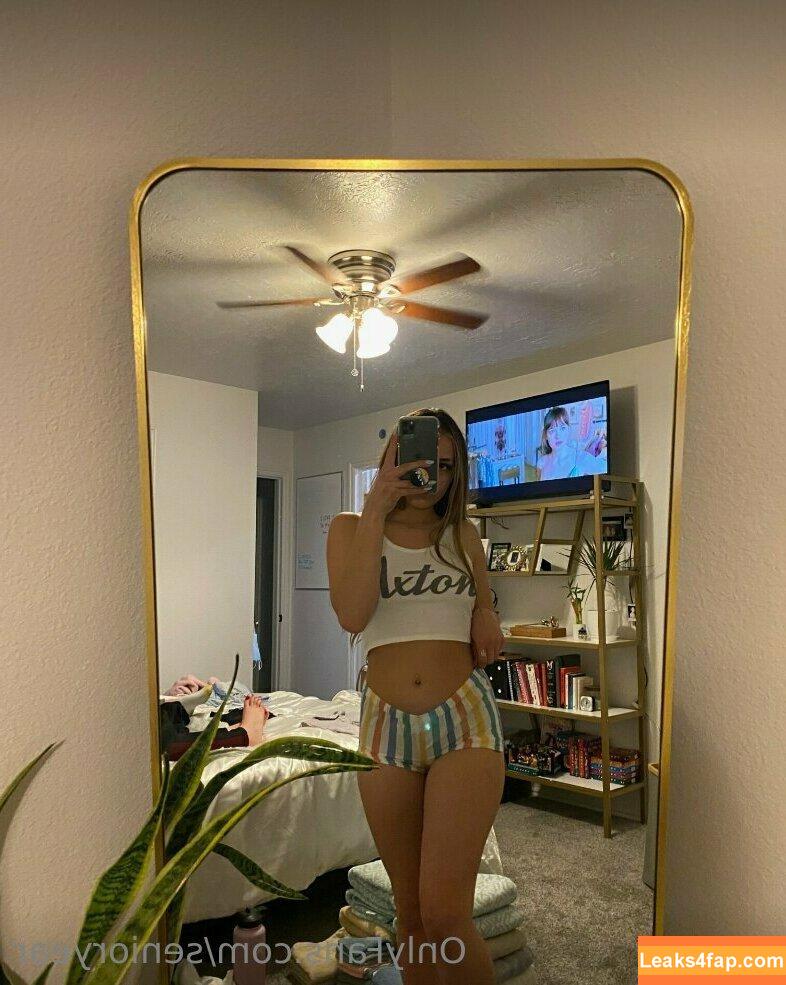 senioryear / Alexis / senioryearnetflix leaked photo photo #0894