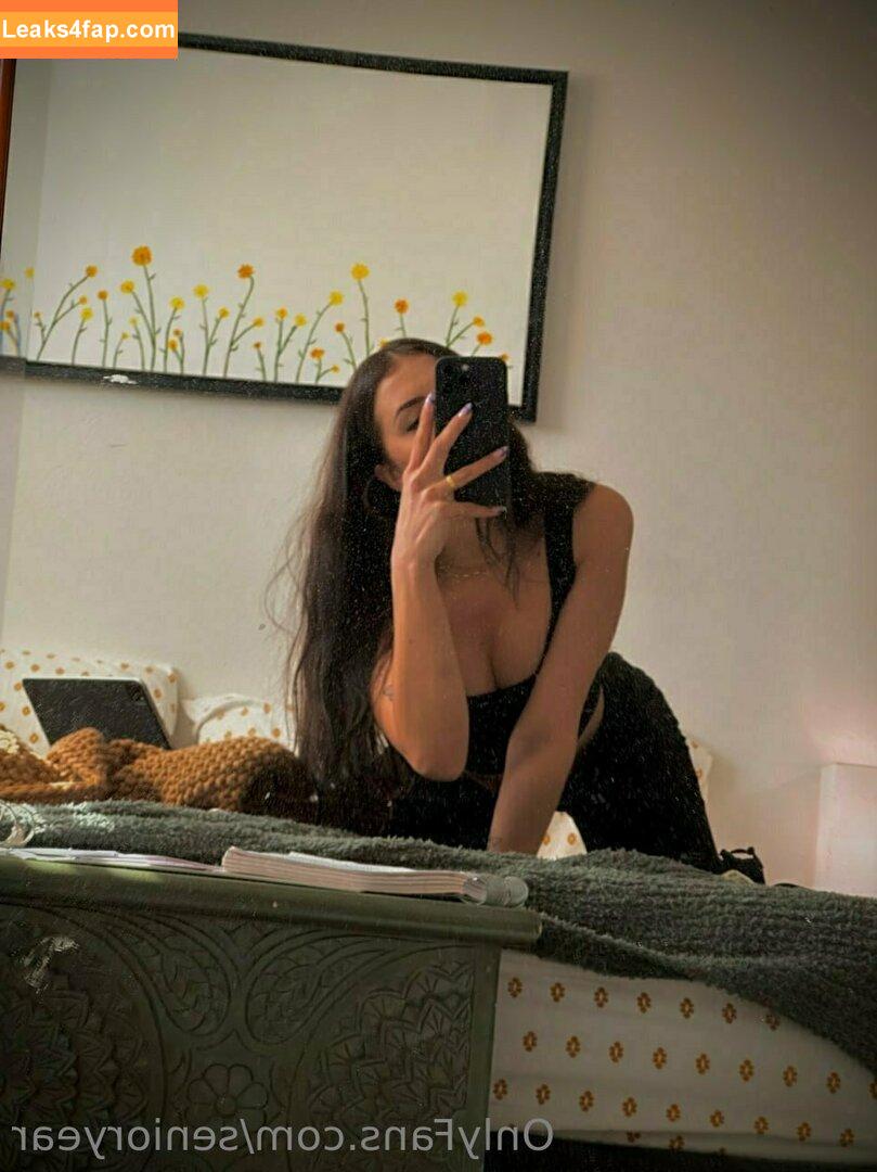 senioryear / Alexis / senioryearnetflix leaked photo photo #0968