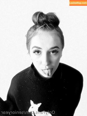 senioryear photo #0106