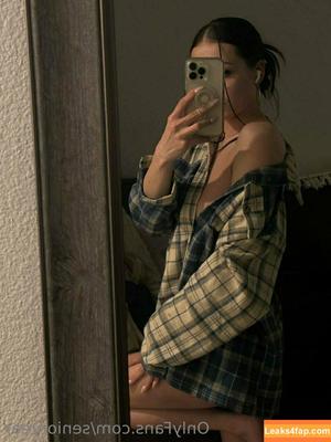 senioryear photo #0869