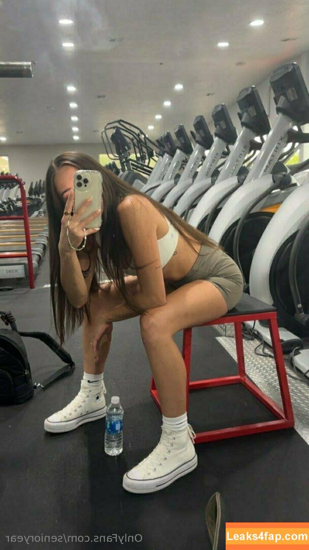 senioryear / Alexis / senioryearnetflix leaked photo photo #1031
