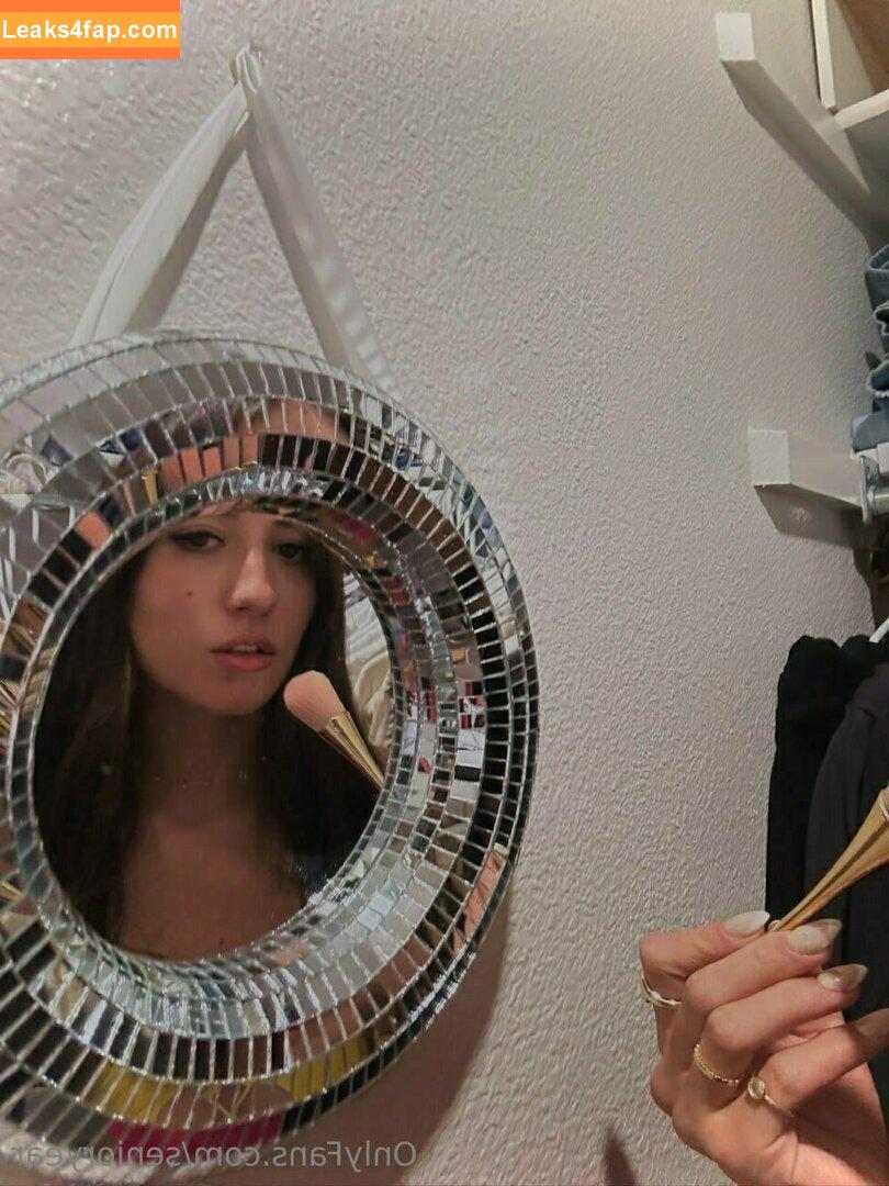 senioryear / Alexis / senioryearnetflix leaked photo photo #1131