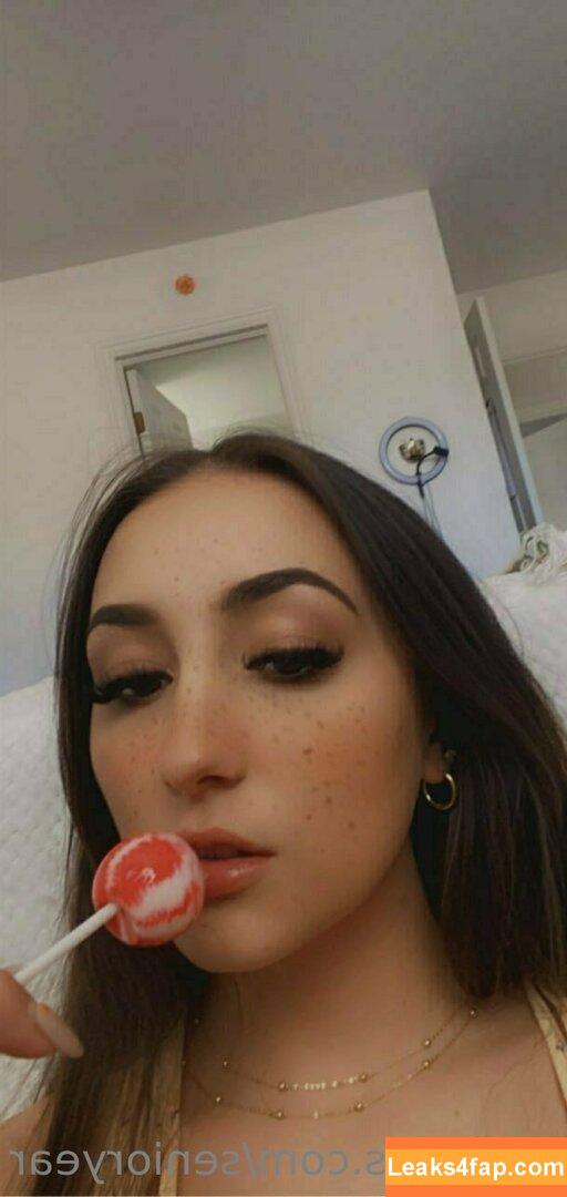 senioryear / Alexis / senioryearnetflix leaked photo photo #1148