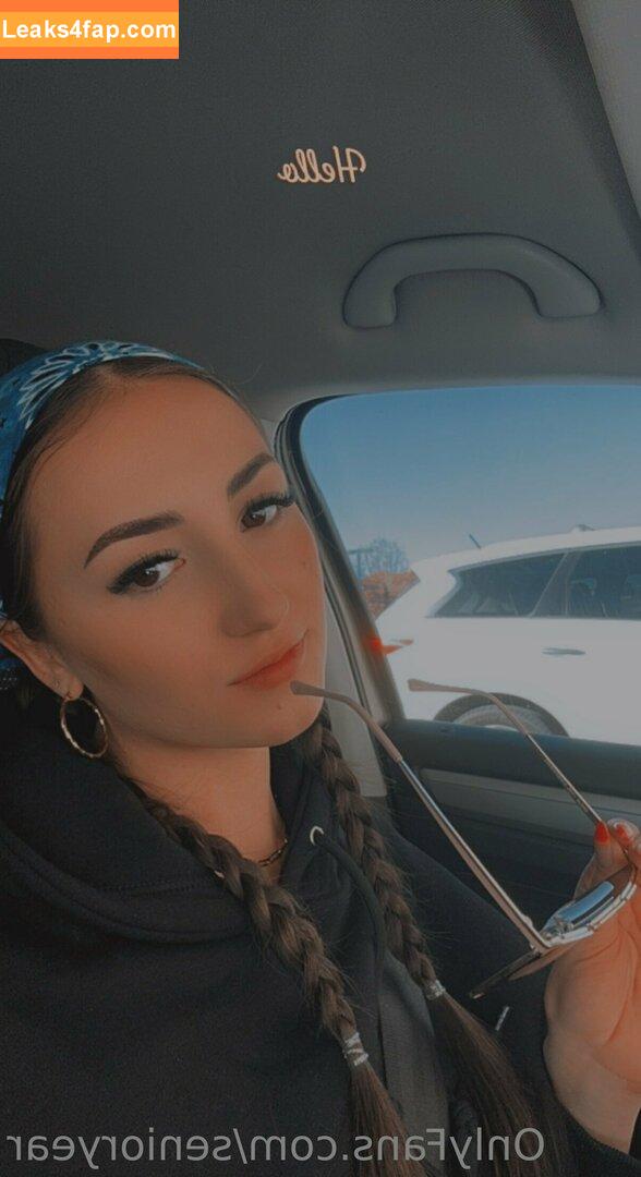 senioryear / Alexis / senioryearnetflix leaked photo photo #1417