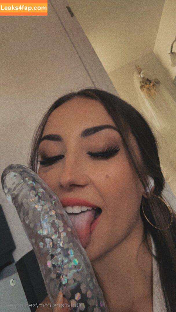 senioryear / Alexis / senioryearnetflix leaked photo photo #1652