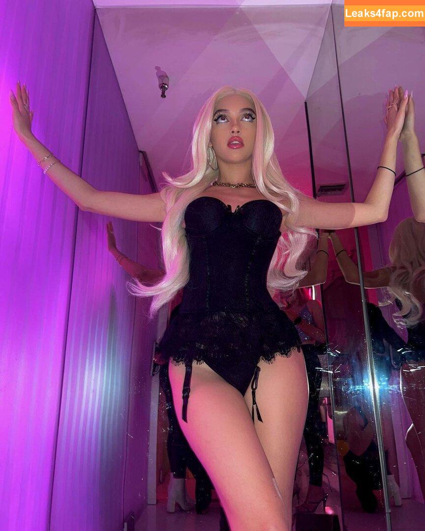 Senya Hardin /  leaked photo photo #0006