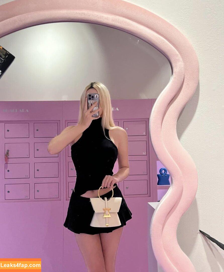 seon_h_e /  leaked photo photo #0051