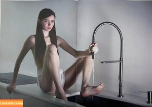 Sephira Lily Street photo #0078