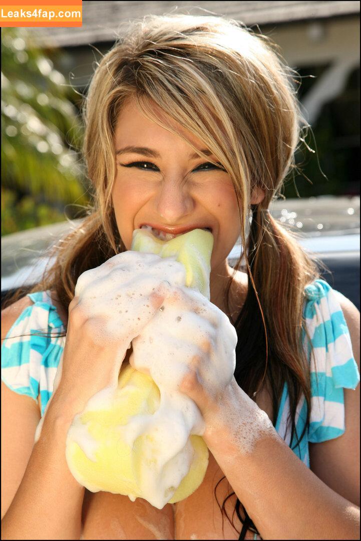 September Carrino / septembercarrio / theseptembercarrino leaked photo photo #0398