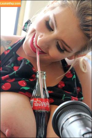 September Carrino фото #0448