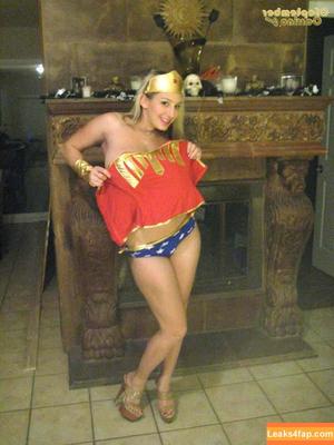 September Carrino photo #1449