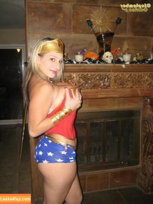 September Carrino photo #1463