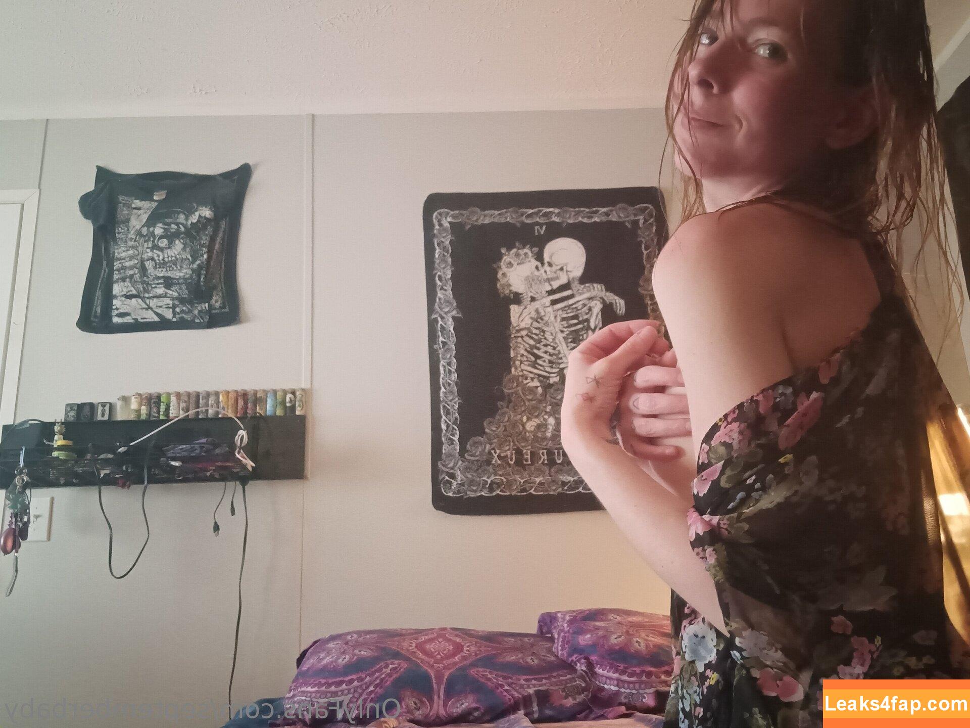 septemberbaby /  leaked photo photo #0037