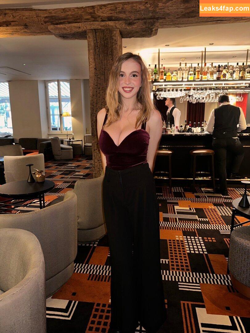 Serena Skybourne / serenaskybourne слитое фото фото #0086