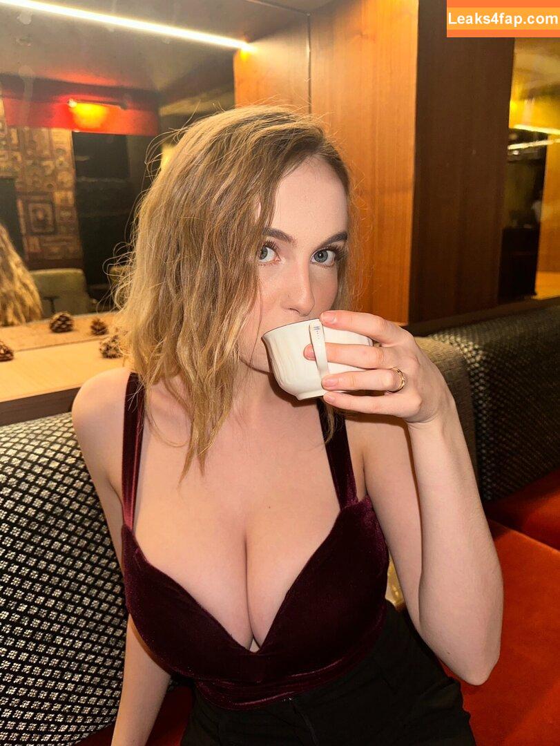 Serena Skybourne / serenaskybourne слитое фото фото #0088