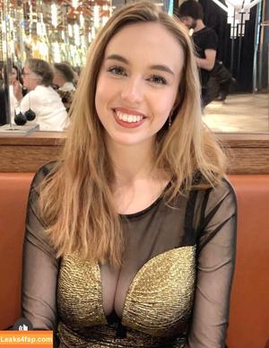 Serena Skybourne фото #0060