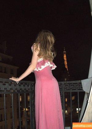 Serena Skybourne photo #0139