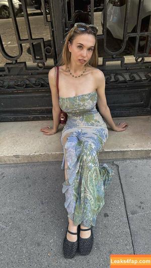 Serena Skybourne photo #0178