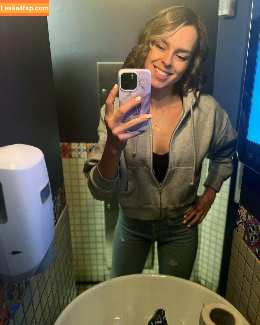 Serenity Cox / Hotwife / serenitycox / serenitycoxto leaked photo photo #0419