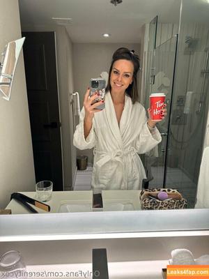 Serenity Cox photo #0333