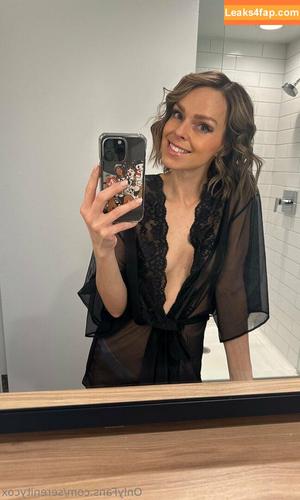 Serenity Cox photo #0357