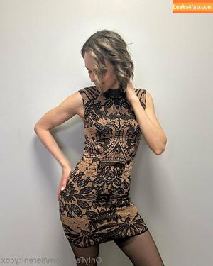 Serenity Cox photo #0525