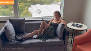 Serenity Cox photo #0830