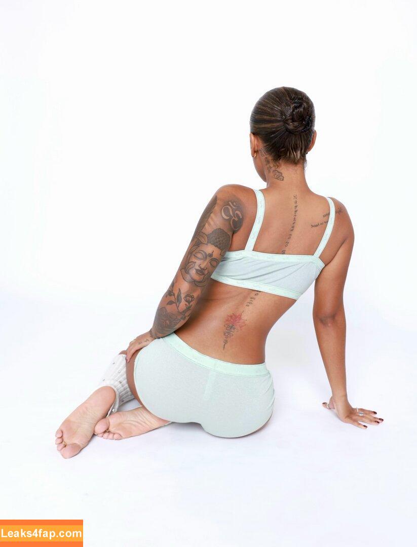 Serenity Grace / Nenee.xo / yoko1525 leaked photo photo #0029