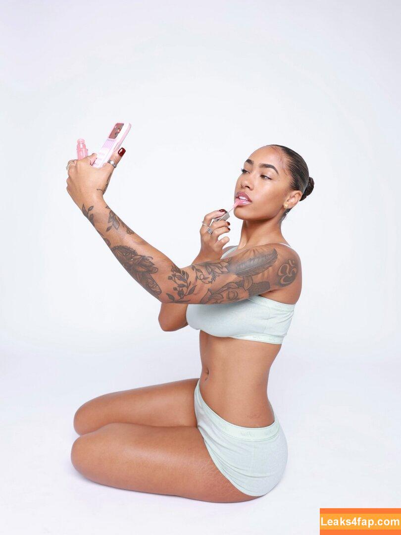 Serenity Grace / Nenee.xo / yoko1525 leaked photo photo #0031