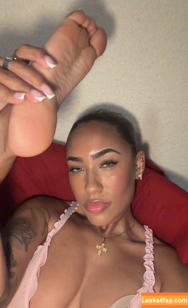 Serenity Grace / Nenee.xo / yoko1525 leaked photo photo #0050