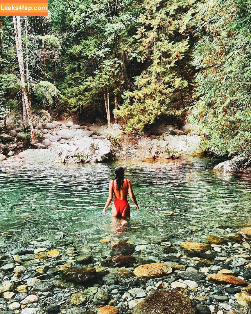 Serinda Swan / serindaswan leaked photo photo #0031