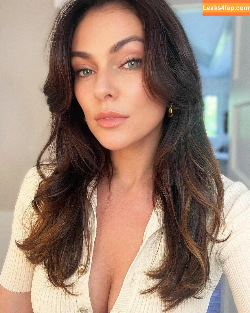 Serinda Swan / serindaswan leaked photo photo #0156