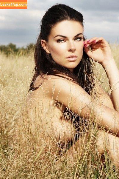 Serinda Swan / serindaswan слитое фото фото #0192