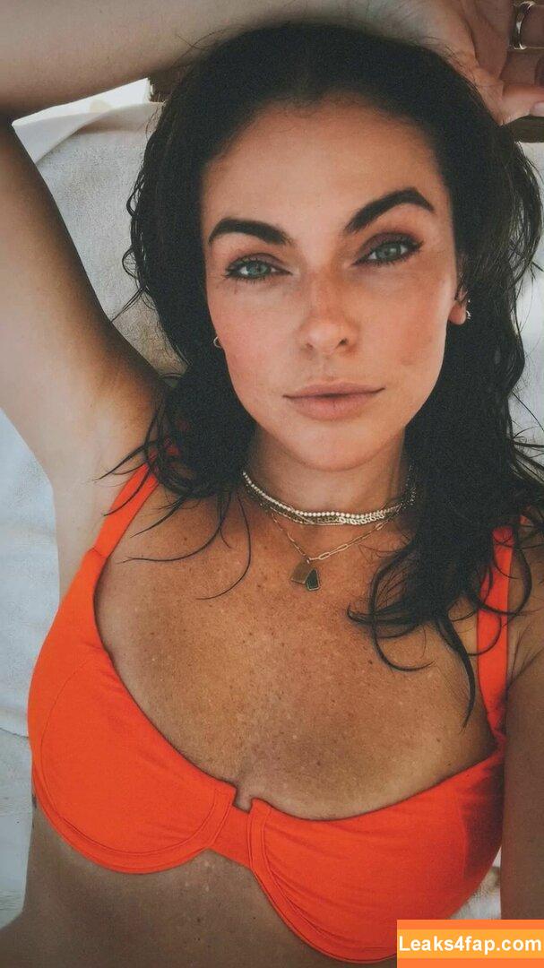 Serinda Swan / serindaswan leaked photo photo #0234