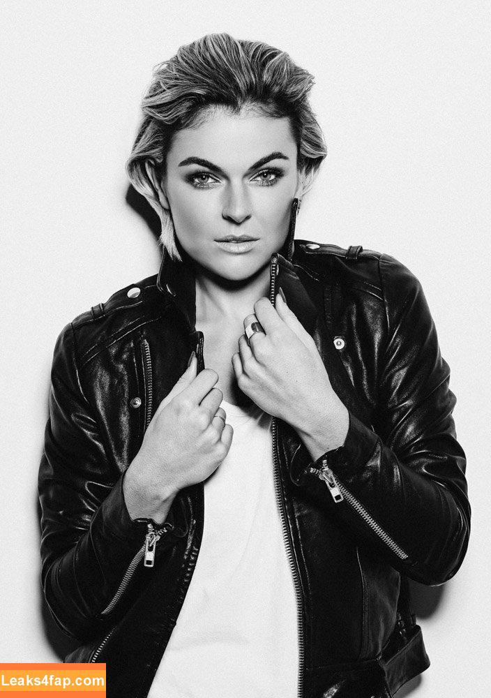 Serinda Swan / serindaswan leaked photo photo #0335