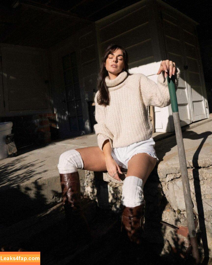 Serinda Swan / serindaswan leaked photo photo #0382