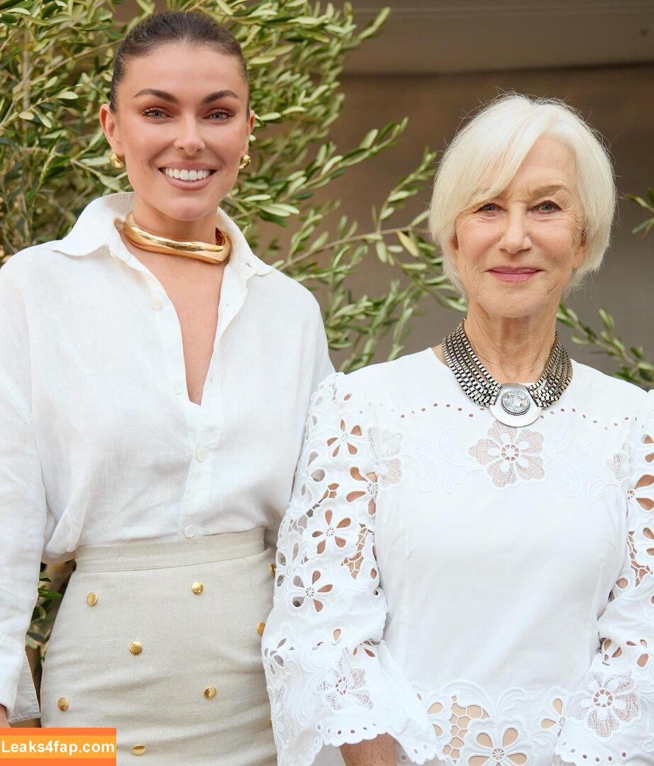 Serinda Swan / serindaswan leaked photo photo #0511