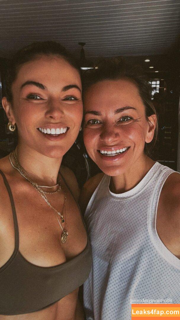 Serinda Swan / serindaswan leaked photo photo #0561