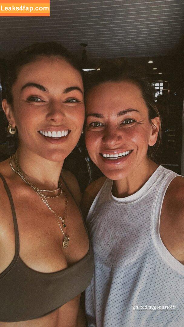 Serinda Swan / serindaswan leaked photo photo #0562