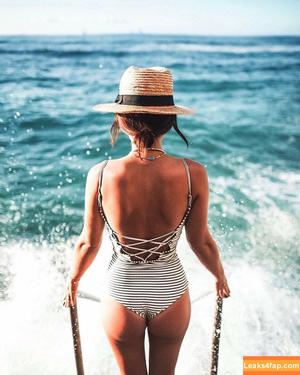 Serinda Swan photo #0029